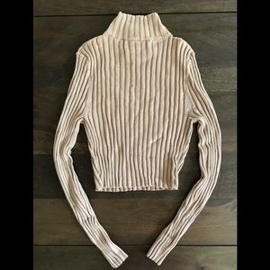 Missguided cropped ribbed turtleneck SZ 8 (small)